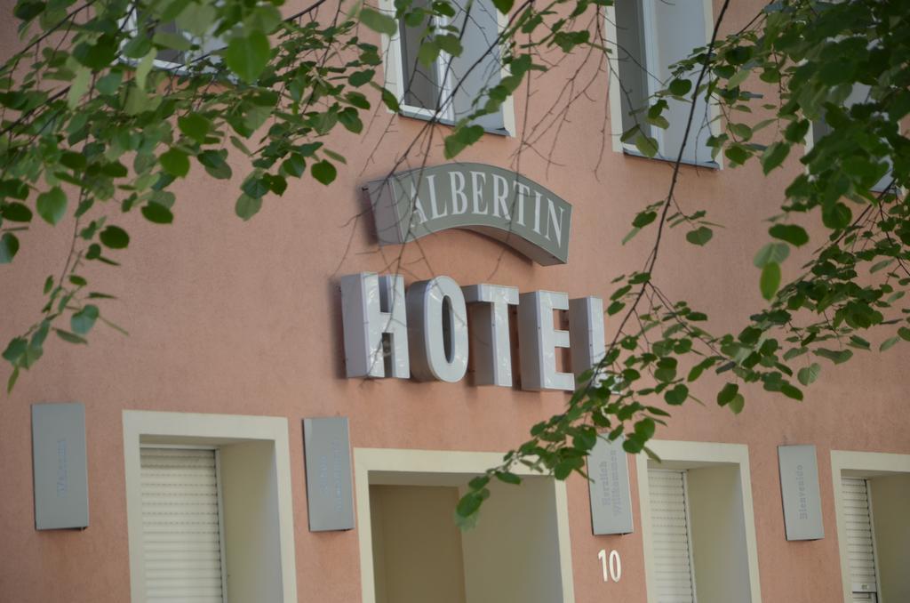 Hotel Albertin Berlin Exterior photo